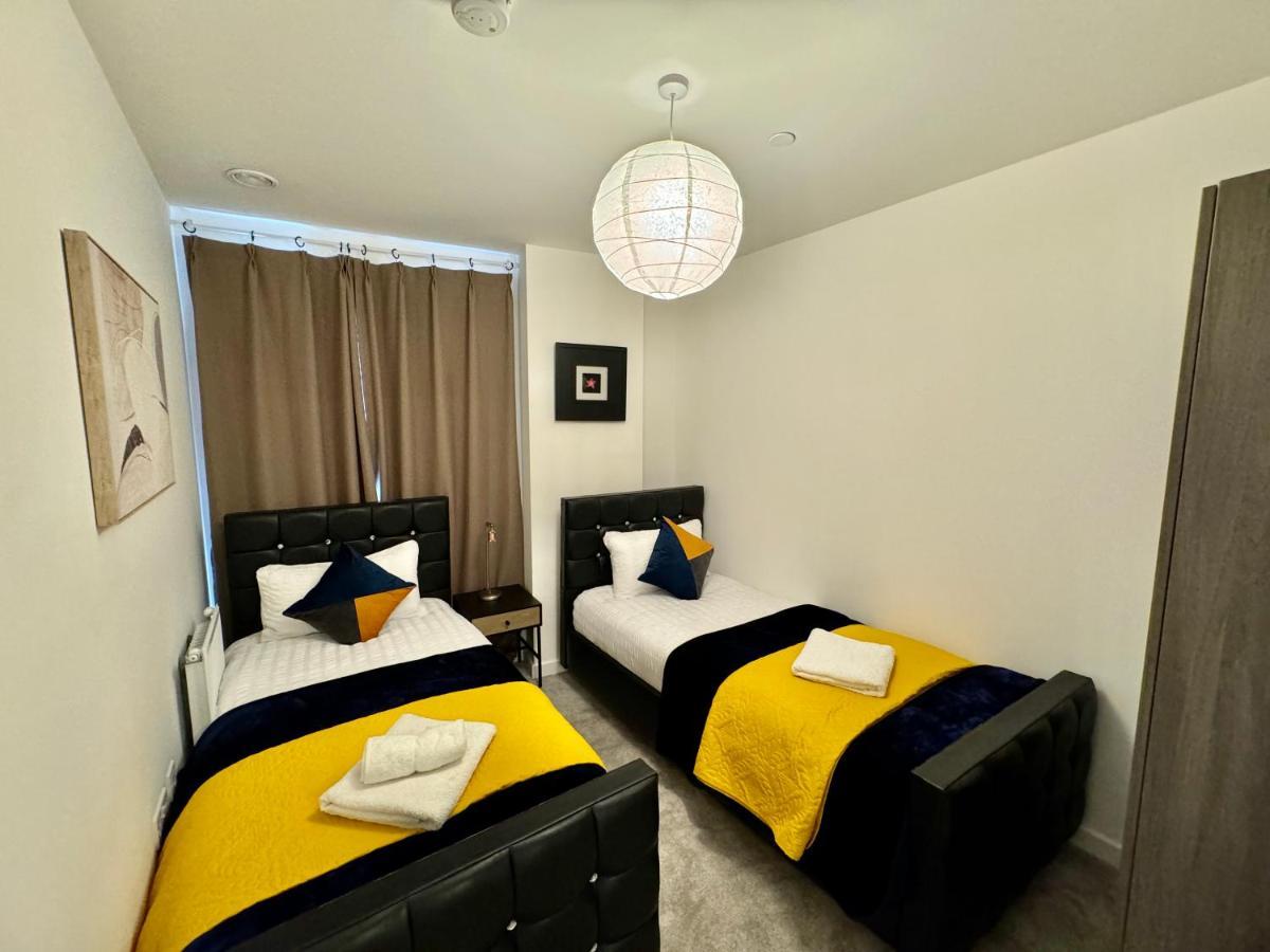 3Bedroom, 2Bathroom, Balcony,Luxury Flat Westfield Londres Exterior foto