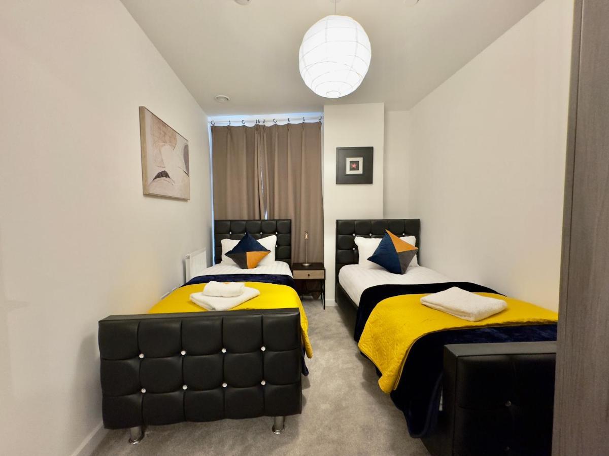 3Bedroom, 2Bathroom, Balcony,Luxury Flat Westfield Londres Exterior foto