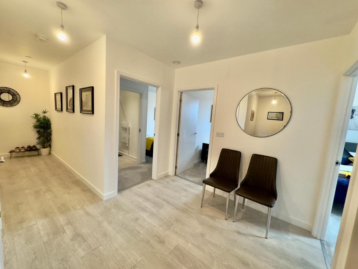 3Bedroom, 2Bathroom, Balcony,Luxury Flat Westfield Londres Exterior foto