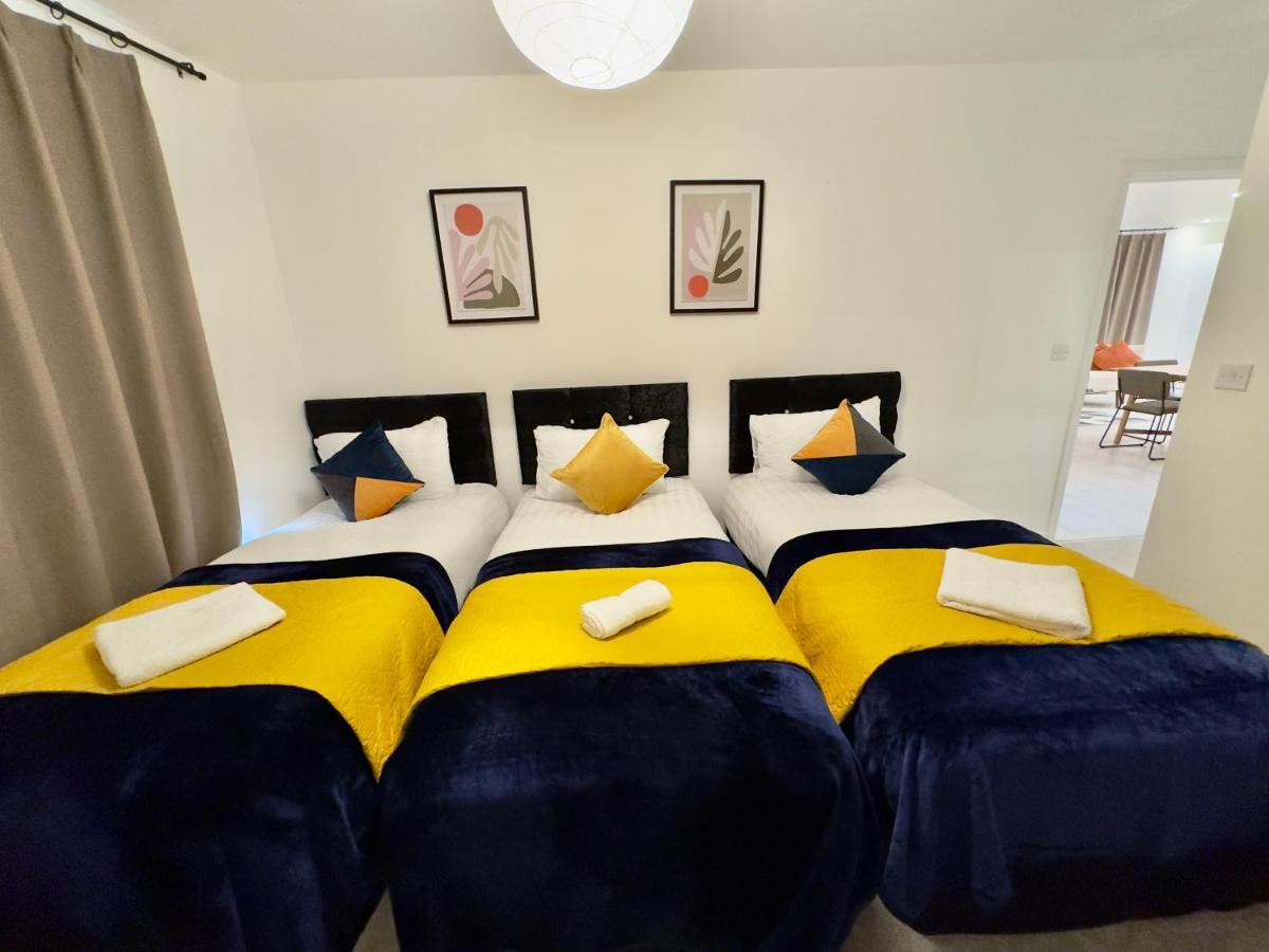 3Bedroom, 2Bathroom, Balcony,Luxury Flat Westfield Londres Exterior foto